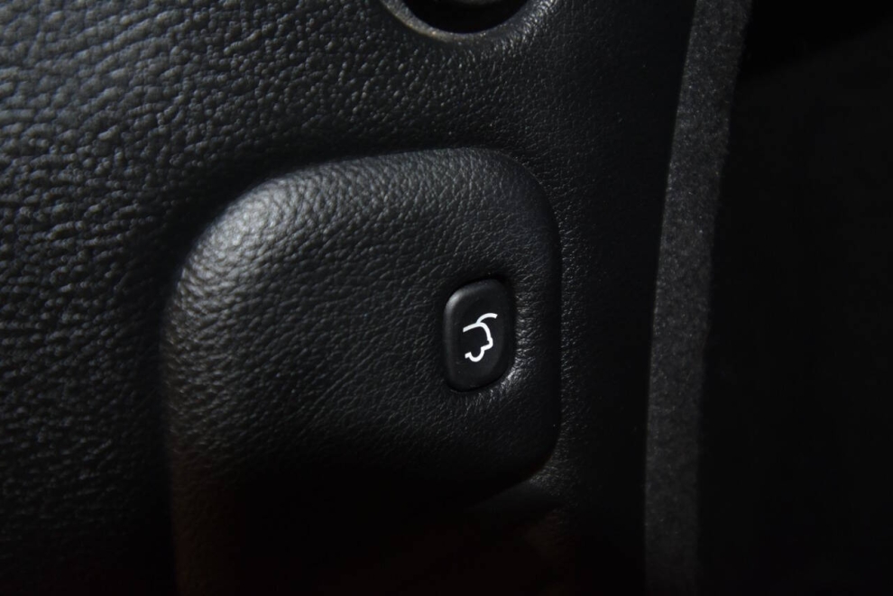 2021 Dodge Durango R/T AWD 4dr SUV, Black, Mileage: 101,154 - photo 40