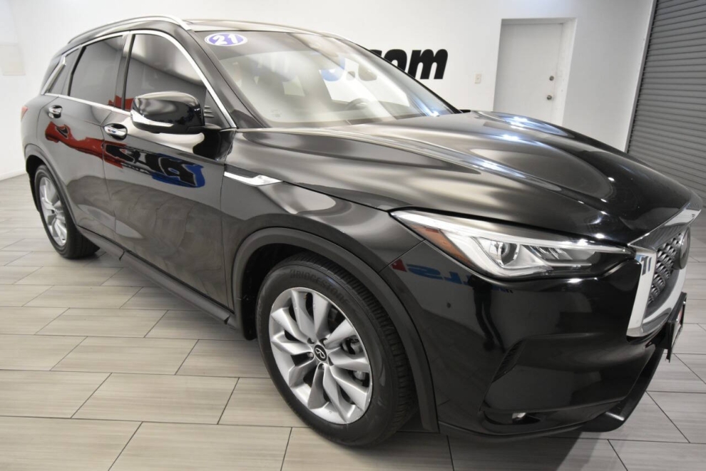 2021 Infiniti QX50 Essential AWD, Black, Mileage: 30,474 - photo 6