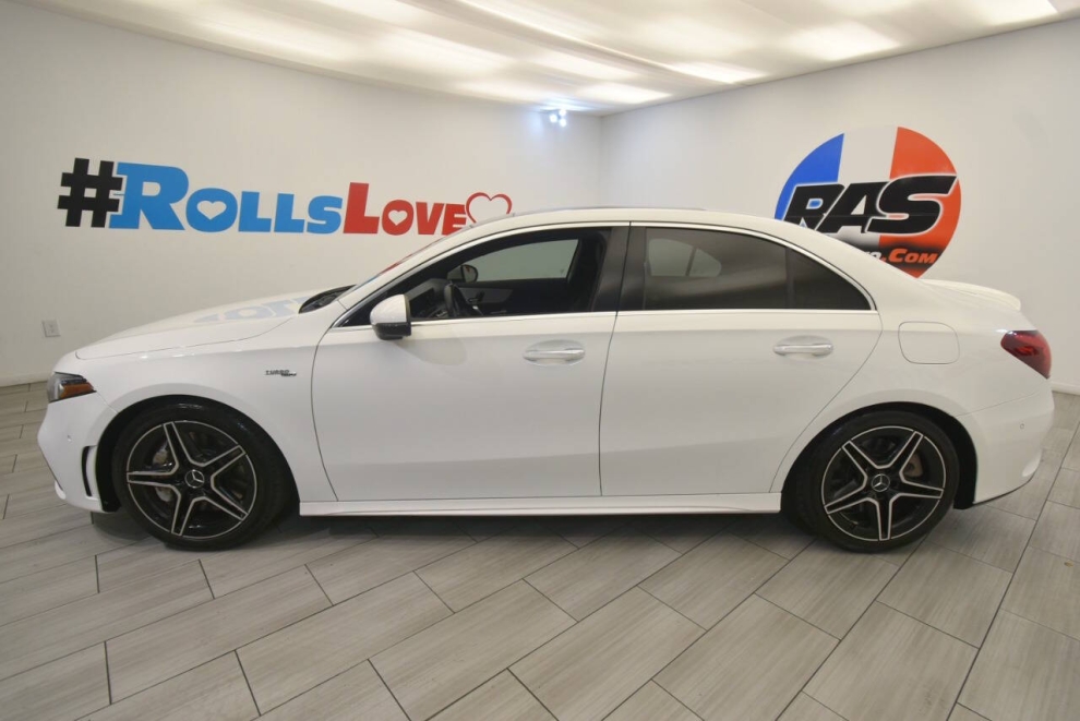 2021 Mercedes-Benz A-Class AMG A 35 AWD 4MATIC 4dr Sedan, Blanco, Mileage: 29,092 - photo 1