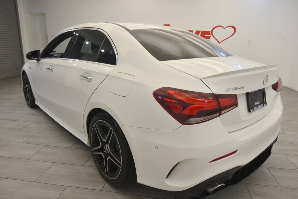 2021 Mercedes-Benz A-Class AMG A 35 AWD 4MATIC 4dr Sedan, Blanco, Mileage: 29,092 - photo 2