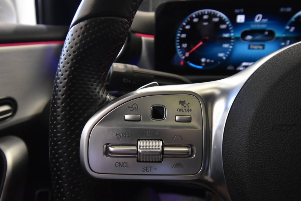 2021 Mercedes-Benz A-Class AMG A 35 AWD 4MATIC 4dr Sedan, Blanco, Mileage: 29,092 - photo 26
