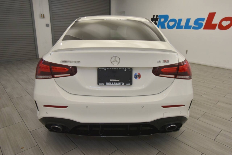2021 Mercedes-Benz A-Class AMG A 35 AWD 4MATIC 4dr Sedan, Blanco, Mileage: 29,092 - photo 3
