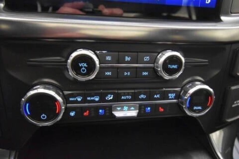 2021 Ford F-150 Tremor 4x4 4dr SuperCrew 5.5 ft. SB, White, Mileage: 84,860 - photo 21