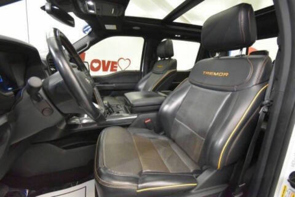 2021 Ford F-150 Tremor 4x4 4dr SuperCrew 5.5 ft. SB, White, Mileage: 84,860 - photo 9