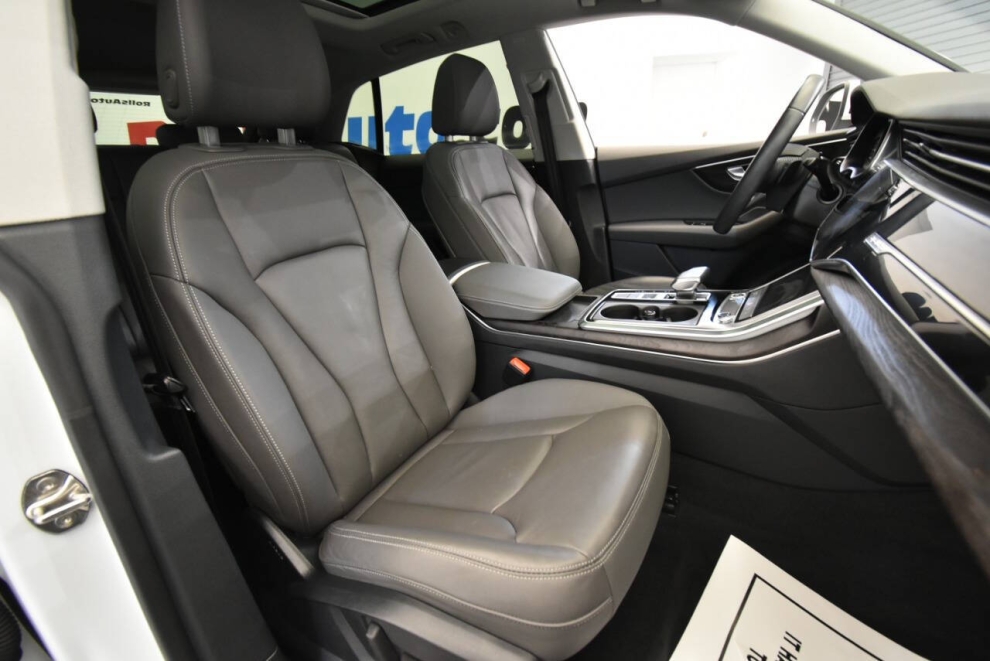 2021 Audi Q8 quattro Premium 55 TFSI AWD 4dr SUV, White, Mileage: 96,682 - photo 15