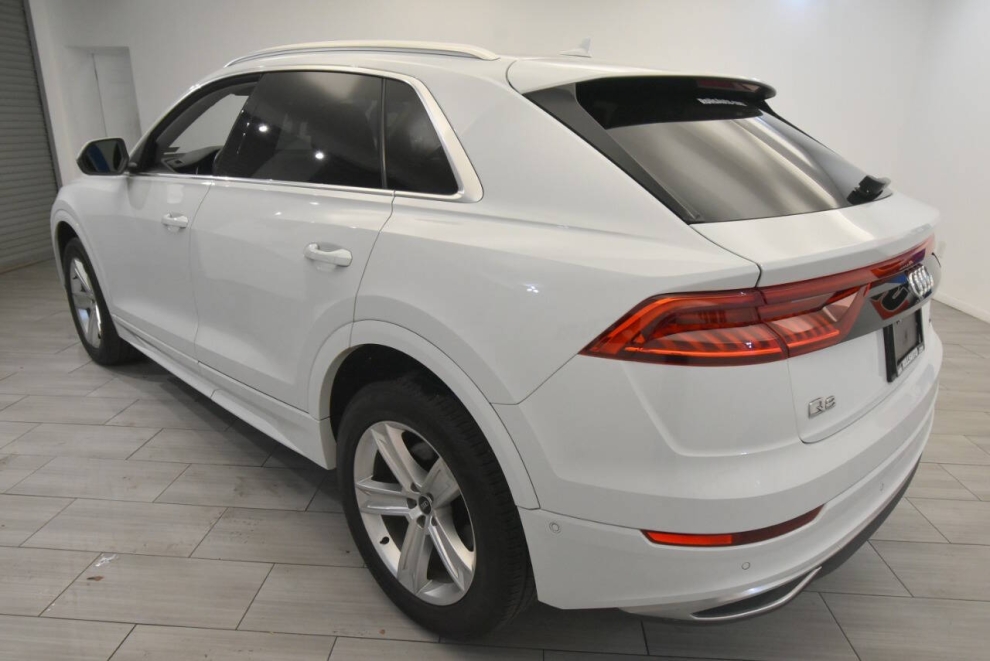 2021 Audi Q8 quattro Premium 55 TFSI AWD 4dr SUV, White, Mileage: 96,682 - photo 2