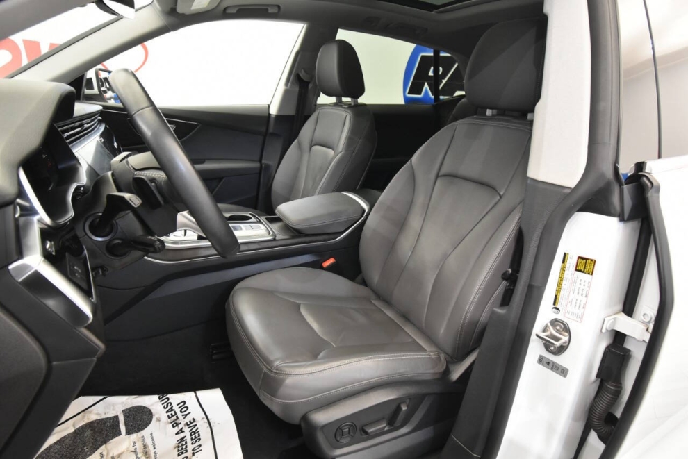 2021 Audi Q8 quattro Premium 55 TFSI AWD 4dr SUV, White, Mileage: 96,682 - photo 9