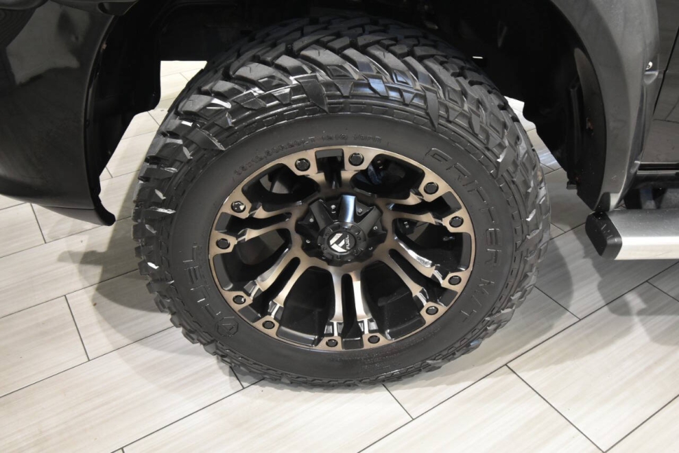 2015 RAM 1500 Sport 4x4 4dr Crew Cab 5.5 ft. SB Pickup, Black,  - photo 8