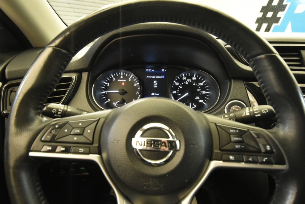 2018 Nissan Rogue SV AWD Midnight Edition, Black, Mileage: 87,892 - photo 23