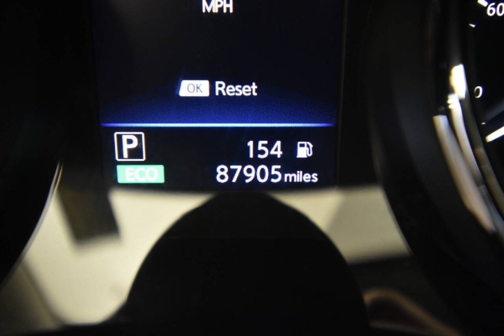 2018 Nissan Rogue SV AWD Midnight Edition, Black, Mileage: 87,892 - photo 26