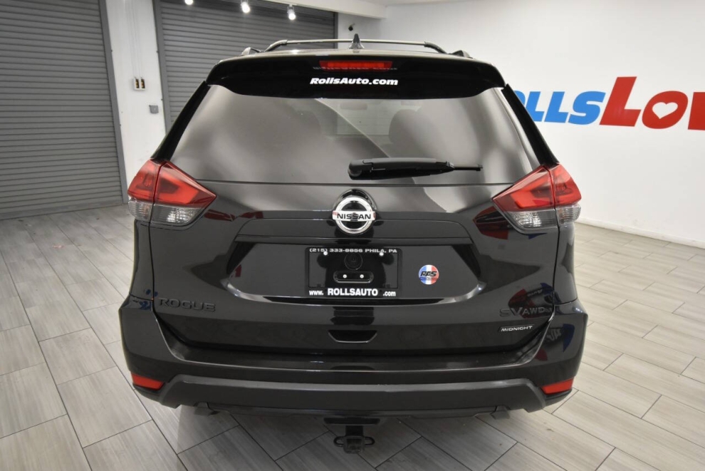 2018 Nissan Rogue SV AWD Midnight Edition, Black, Mileage: 87,892 - photo 3