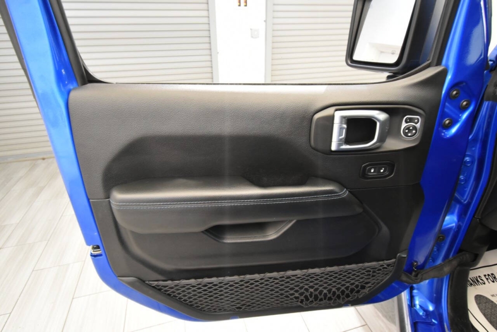 2021 Jeep Wrangler Unlimited Rubicon 4xe 4x4 4dr SUV, Blue, Mileage: 69,384 - photo 12