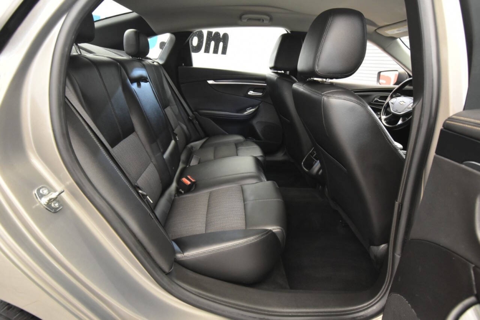 2019 Chevrolet Impala LT 4dr Sedan, Brown, Mileage: 88,699 - photo 14