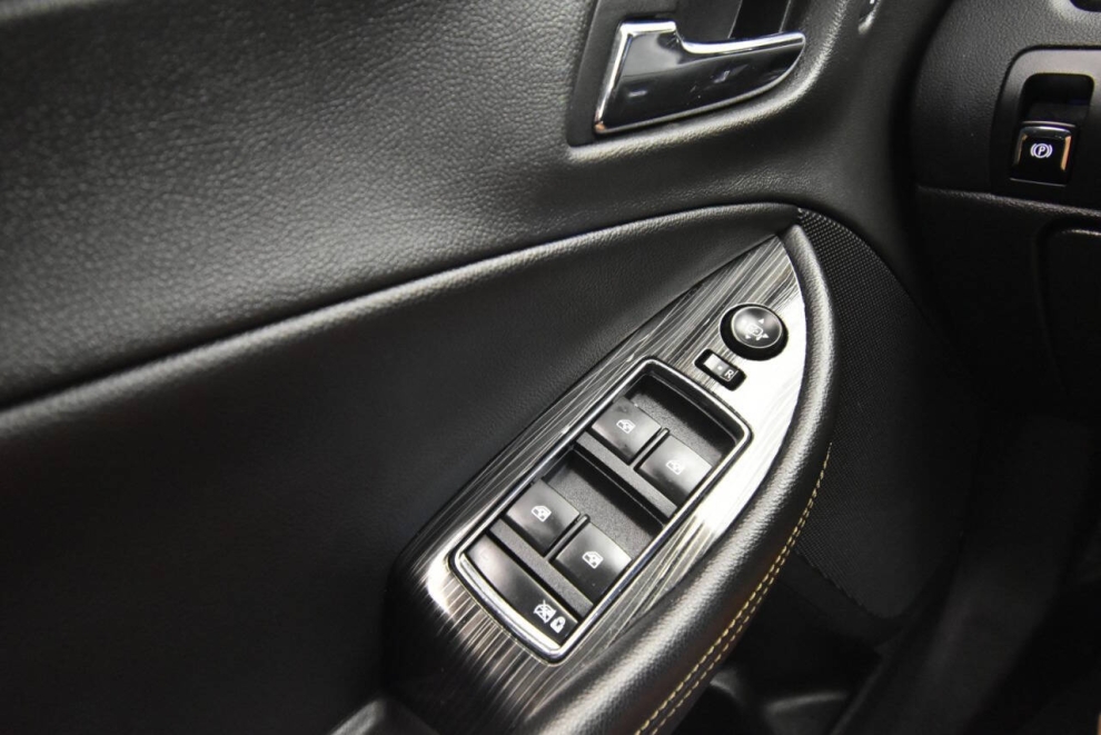 2019 Chevrolet Impala LT 4dr Sedan, Brown, Mileage: 88,699 - photo 21