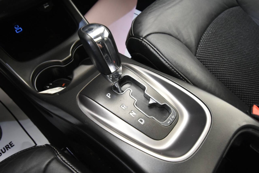 2020 Dodge Journey Crossroad 4dr SUV, Gray, Mileage: 88,603 - photo 22