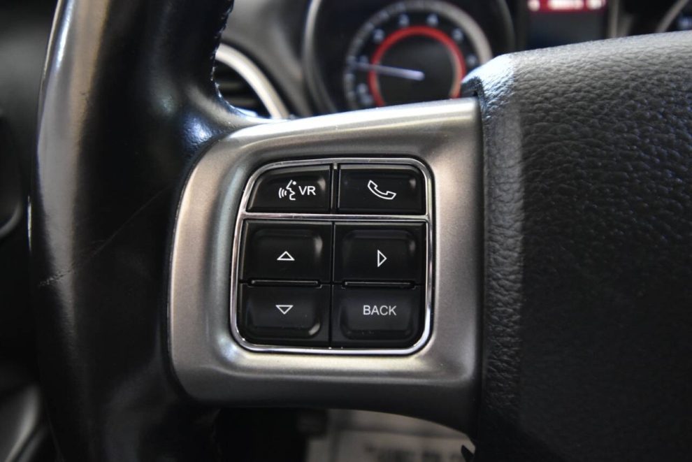 2020 Dodge Journey Crossroad 4dr SUV, Gray, Mileage: 88,603 - photo 28