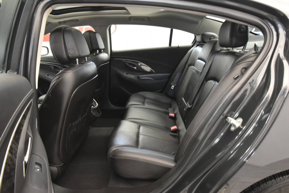 2014 Buick LaCrosse Leather 4dr Sedan, Gray, Mileage: 59,879 - photo 12