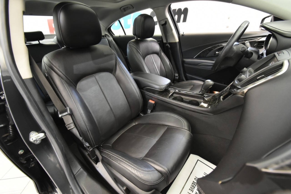 2014 Buick LaCrosse Leather 4dr Sedan, Gray, Mileage: 59,879 - photo 15