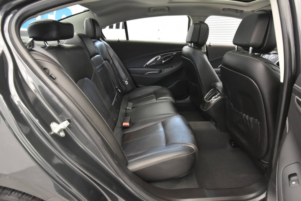 2014 Buick LaCrosse Leather 4dr Sedan, Gray, Mileage: 59,879 - photo 16