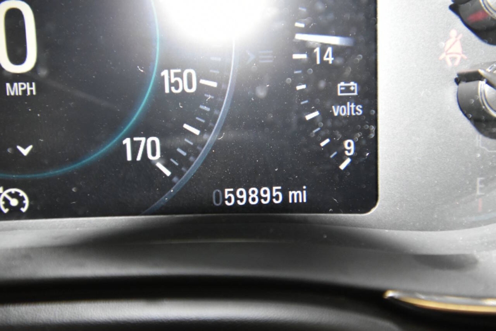 2014 Buick LaCrosse Leather 4dr Sedan, Gray, Mileage: 59,879 - photo 26