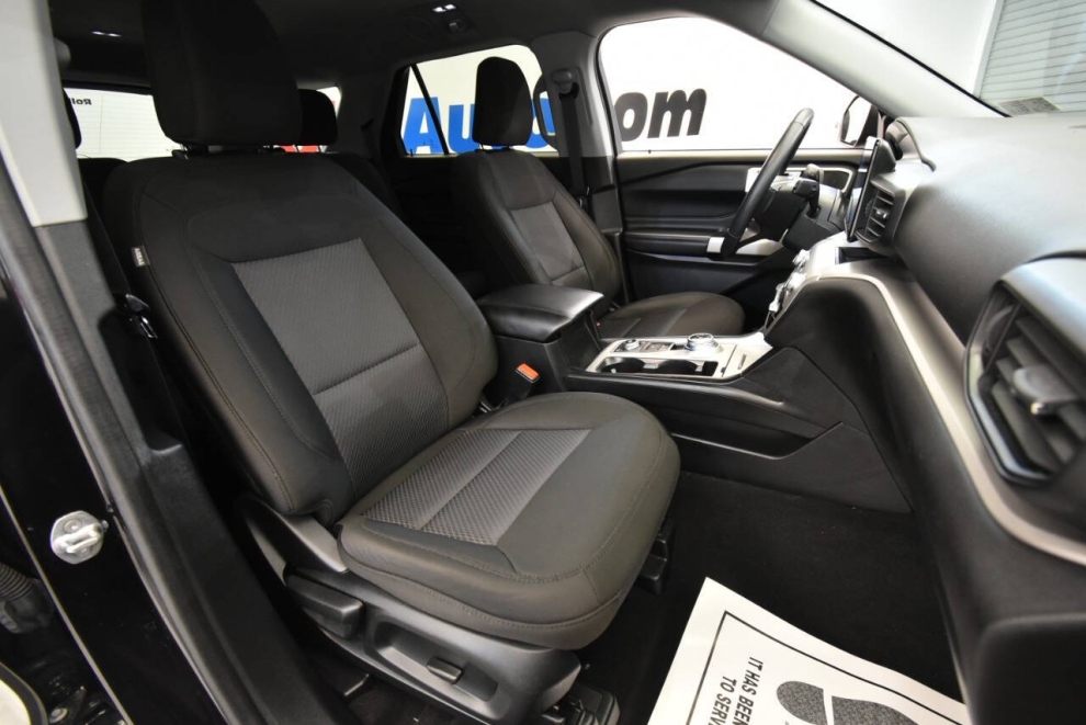 2022 Ford Explorer XLT AWD 4dr SUV, Black, Mileage: 57,722 - photo 16