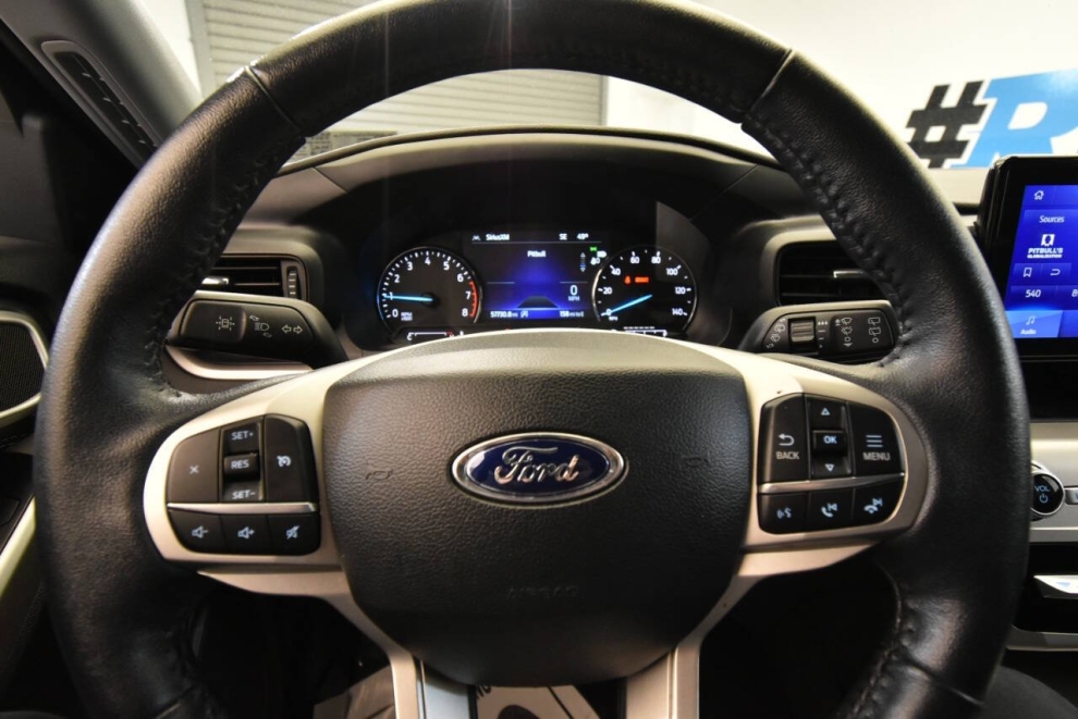 2022 Ford Explorer XLT AWD 4dr SUV, Black, Mileage: 57,722 - photo 25