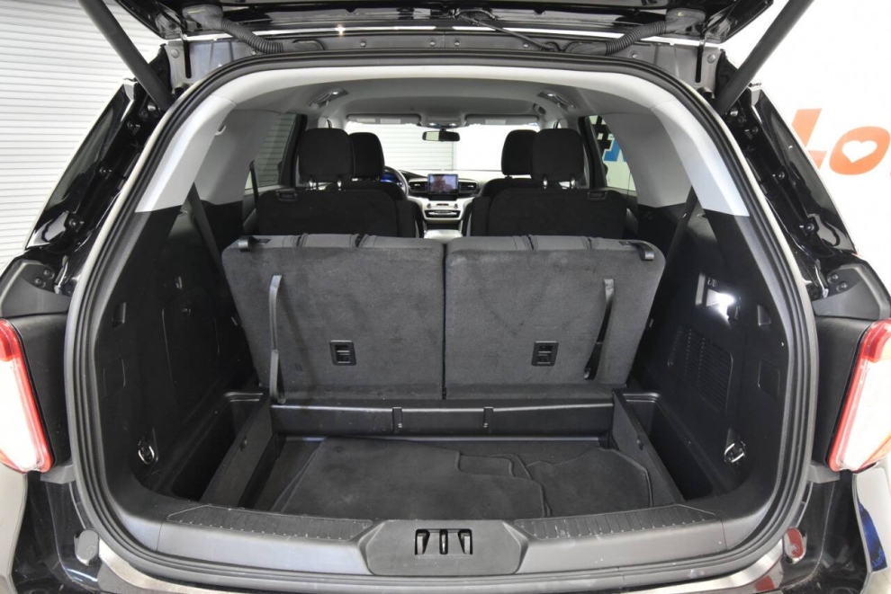 2022 Ford Explorer XLT AWD 4dr SUV, Black, Mileage: 57,722 - photo 33