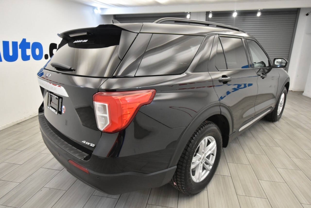 2022 Ford Explorer XLT AWD 4dr SUV, Black, Mileage: 57,722 - photo 4