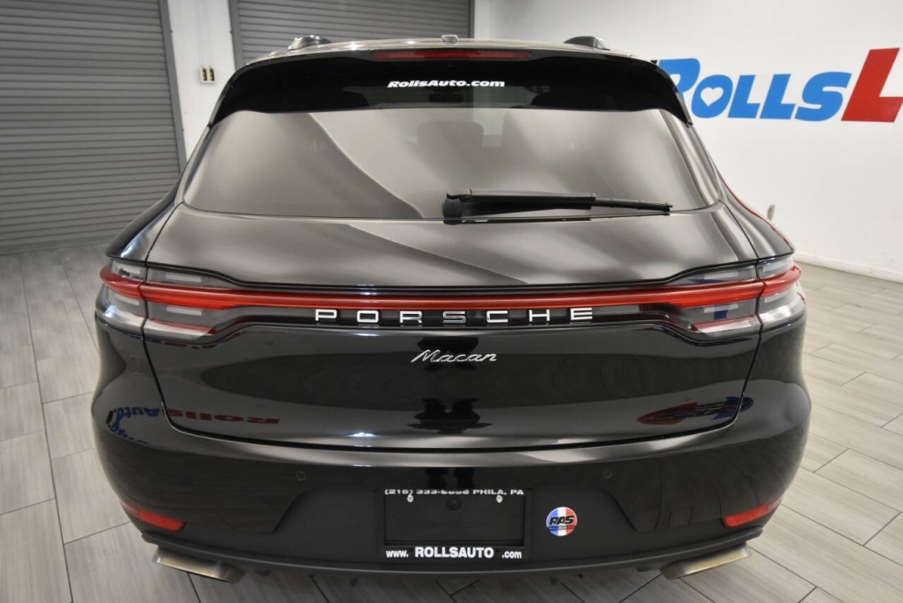 2021 Porsche Macan Base AWD 4dr SUV, Black, Mileage: 87,858 - photo 3