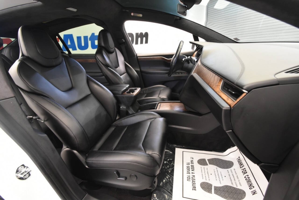 2020 Tesla Model X Long Range, White, Mileage: 91,396 - photo 16