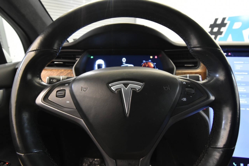 2020 Tesla Model X Long Range, White, Mileage: 91,396 - photo 23