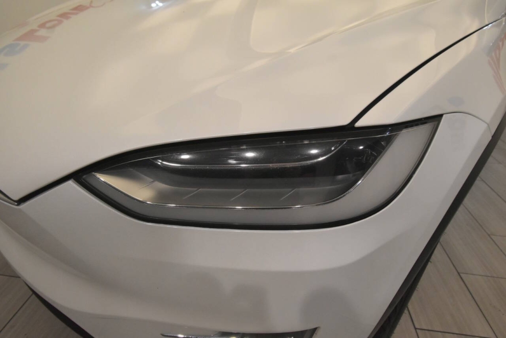 2020 Tesla Model X Long Range, White, Mileage: 91,396 - photo 7