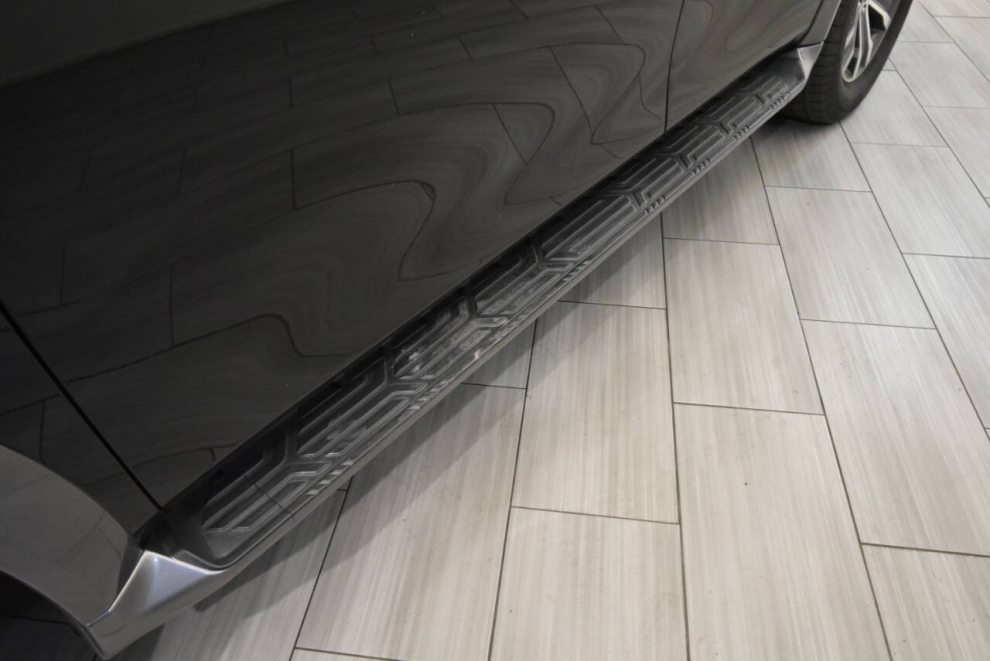 2019 Nissan Armada SL, Black, Mileage: 97,531 - photo 9