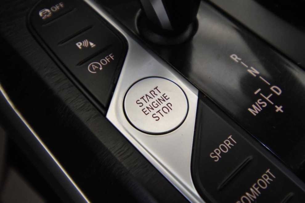 2021 BMW 4 Series 430i xDrive AWD 2dr Coupe, Black, Mileage: 86,974 - photo 16