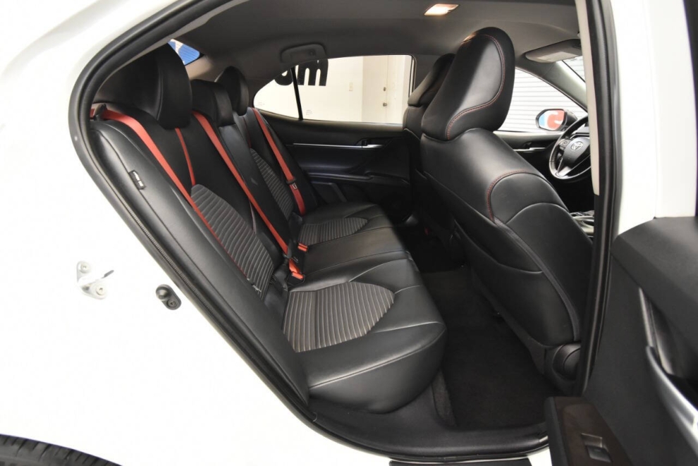 2022 Toyota Camry TRD, White, Mileage: 50,762 - photo 16