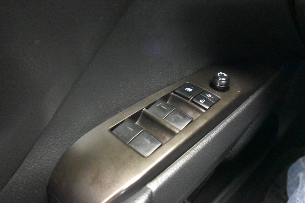 2022 Toyota Camry TRD, White, Mileage: 50,762 - photo 28