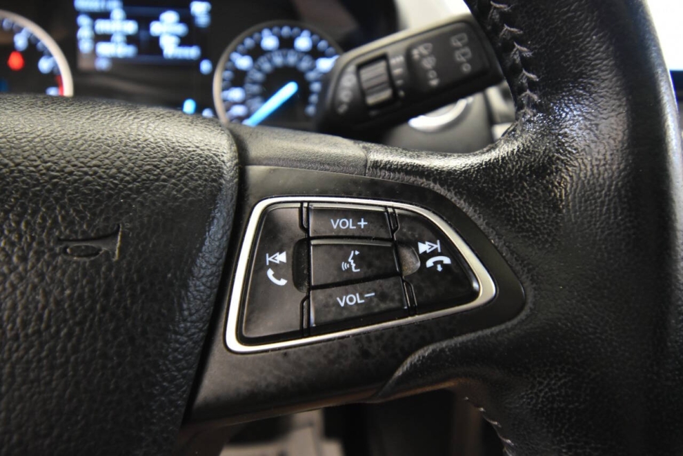 2019 Ford EcoSport SES AWD 4dr Crossover, Silver, Mileage: 65,209 - photo 26