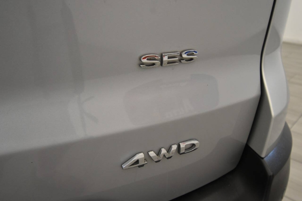 2019 Ford EcoSport SES AWD 4dr Crossover, Silver, Mileage: 65,209 - photo 32