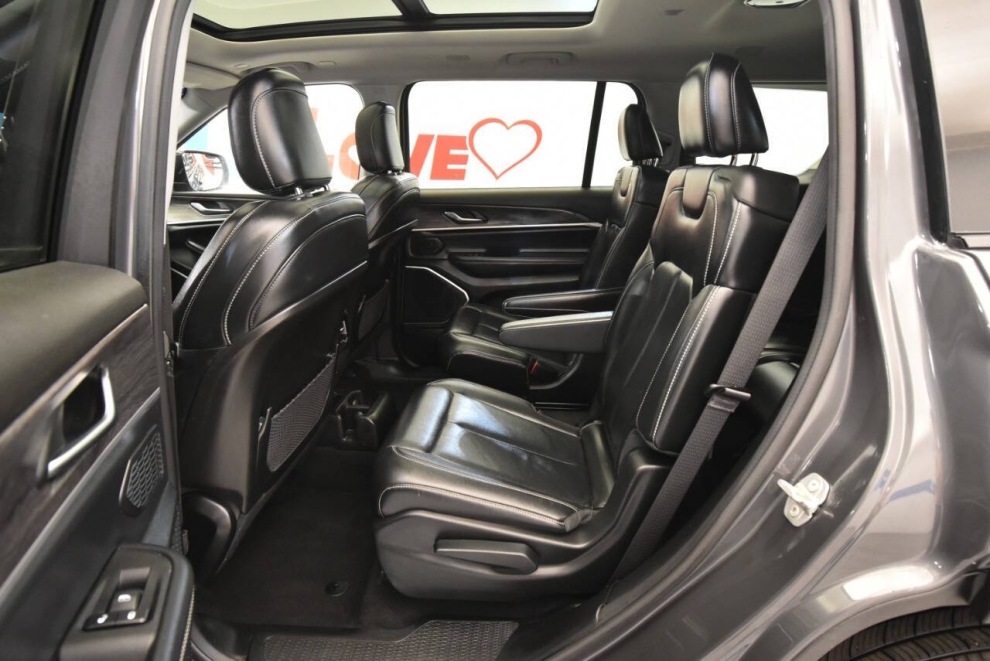 2021 Jeep Grand Cherokee L Limited 4x4 4dr SUV, Gray, Mileage: 51,493 - photo 12