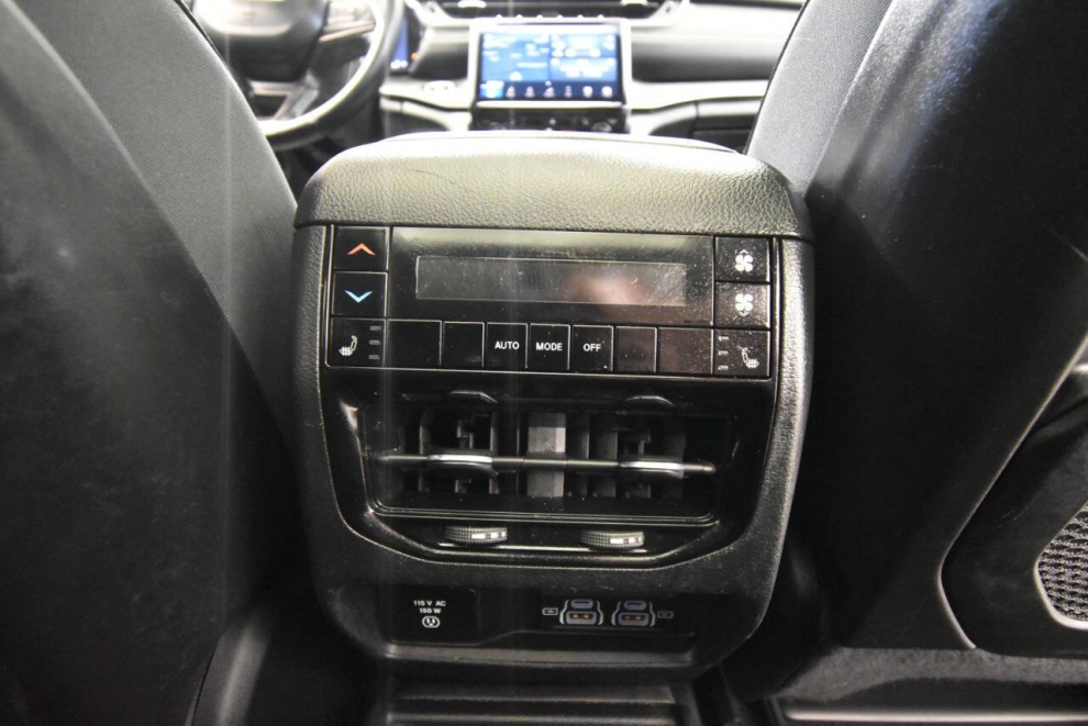 2021 Jeep Grand Cherokee L Limited 4x4 4dr SUV, Gray, Mileage: 51,493 - photo 18