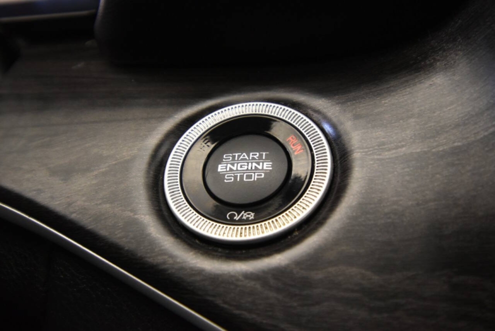 2021 Jeep Grand Cherokee L Limited 4x4 4dr SUV, Gray, Mileage: 51,493 - photo 21
