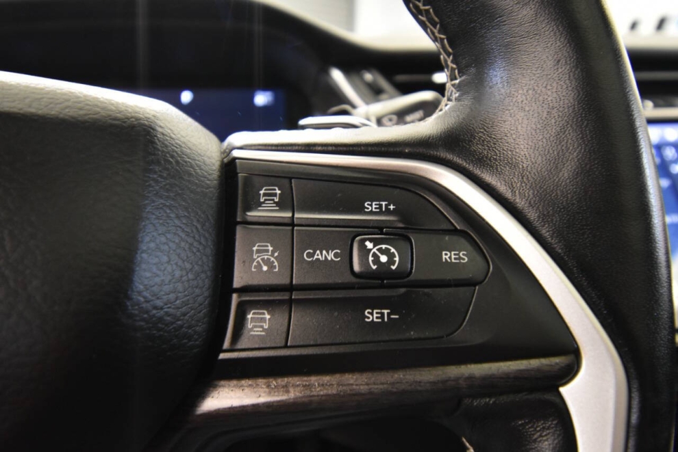2021 Jeep Grand Cherokee L Limited 4x4 4dr SUV, Gray, Mileage: 51,493 - photo 29
