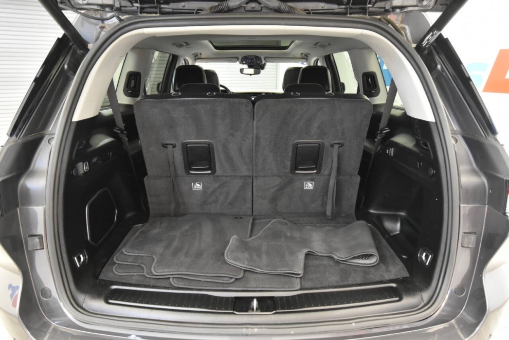 2021 Jeep Grand Cherokee L Limited 4x4 4dr SUV, Gray, Mileage: 51,493 - photo 37