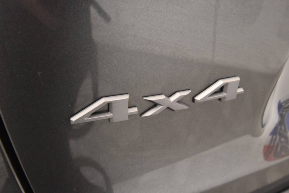 2020 Jeep Cherokee Trailhawk, Gray, Mileage: 61,100 - photo 29