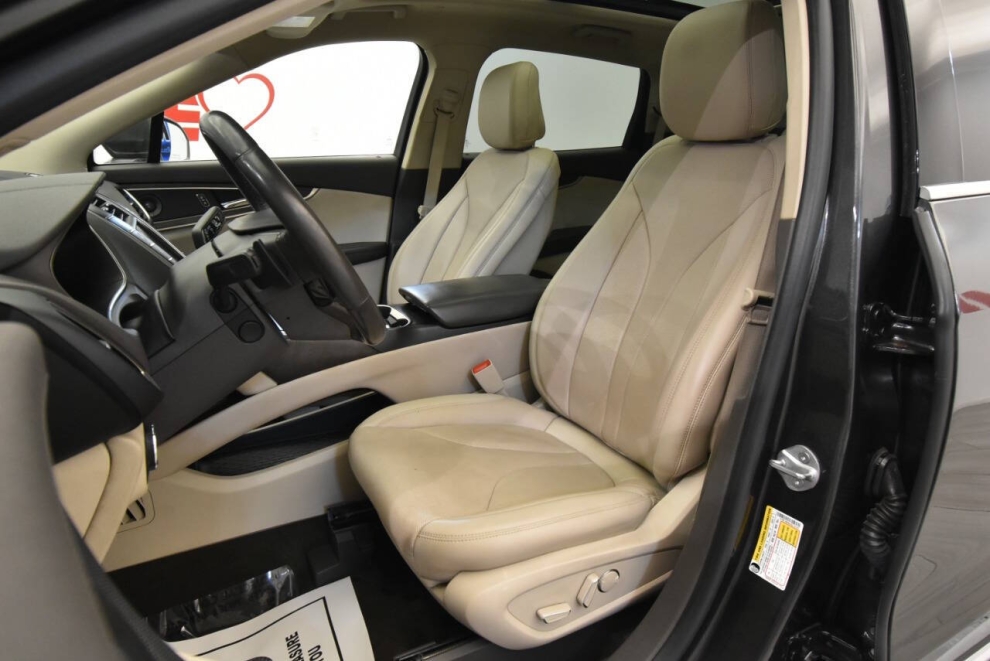 2020 Lincoln Nautilus Reserve AWD 4dr SUV, Gray, Mileage: 97,120 - photo 9
