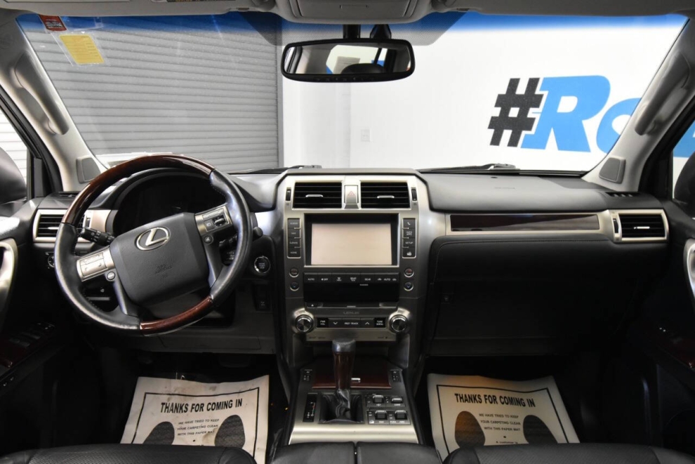2015 Lexus GX 460 Luxury AWD 4dr SUV, Silver, Mileage: 84,131 - photo 20