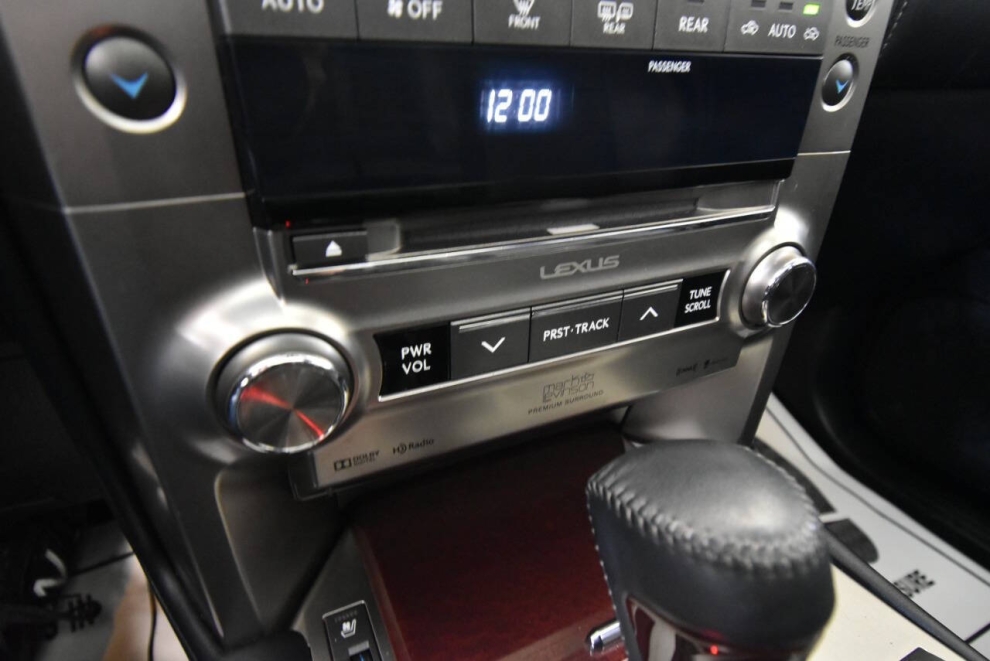 2015 Lexus GX 460 Luxury AWD 4dr SUV, Silver, Mileage: 84,131 - photo 24