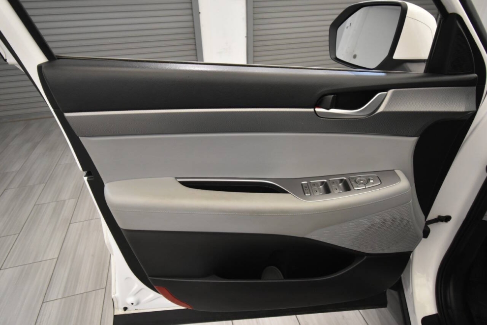 2020 Hyundai Palisade SEL AWD 4dr SUV, White, Mileage: 119,544 - photo 11