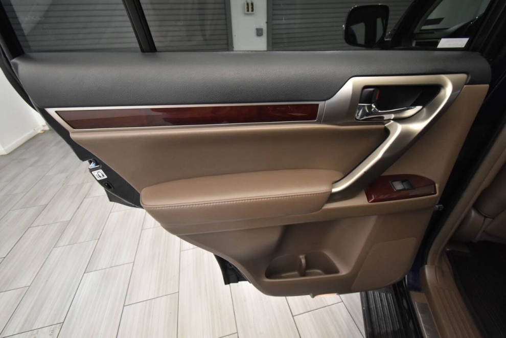 2017 Lexus GX 460 Base AWD 4dr SUV, Blue, Mileage: 95,909 - photo 13