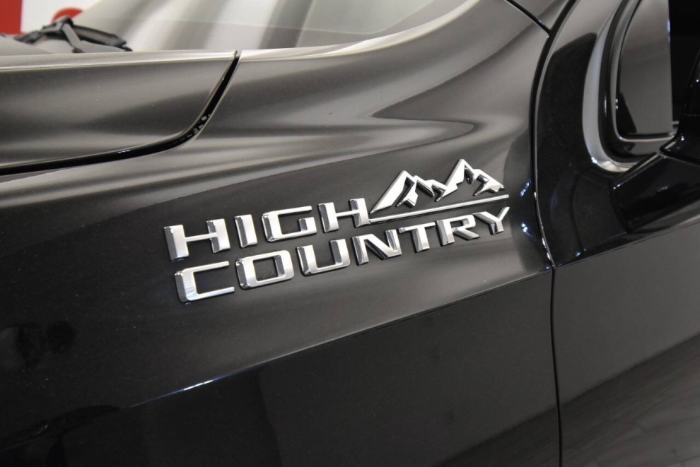 2021 Chevrolet Tahoe High Country 4x4 4dr SUV, Black, Mileage: 75,529 - photo 10